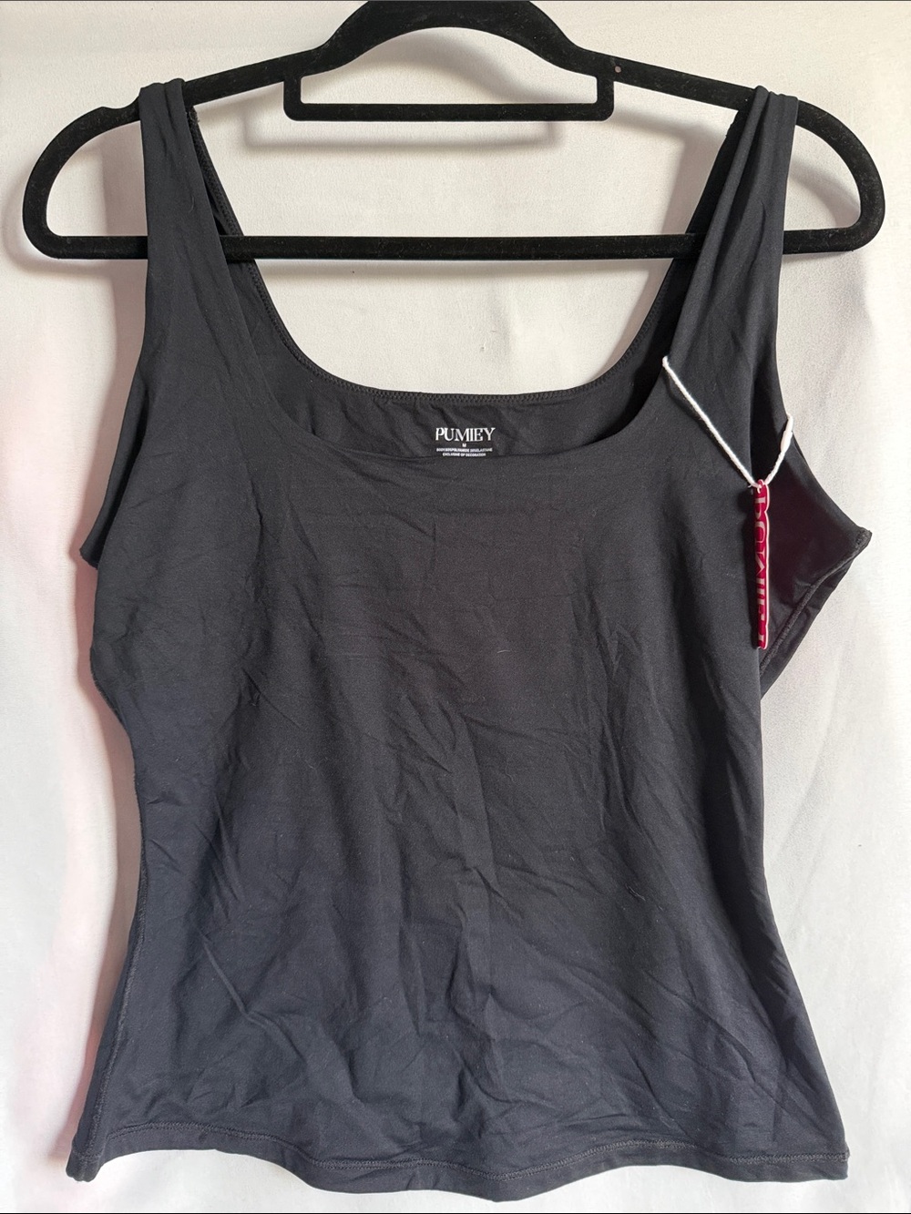 Pumiey Women's Black Scoop Neck Tank Top